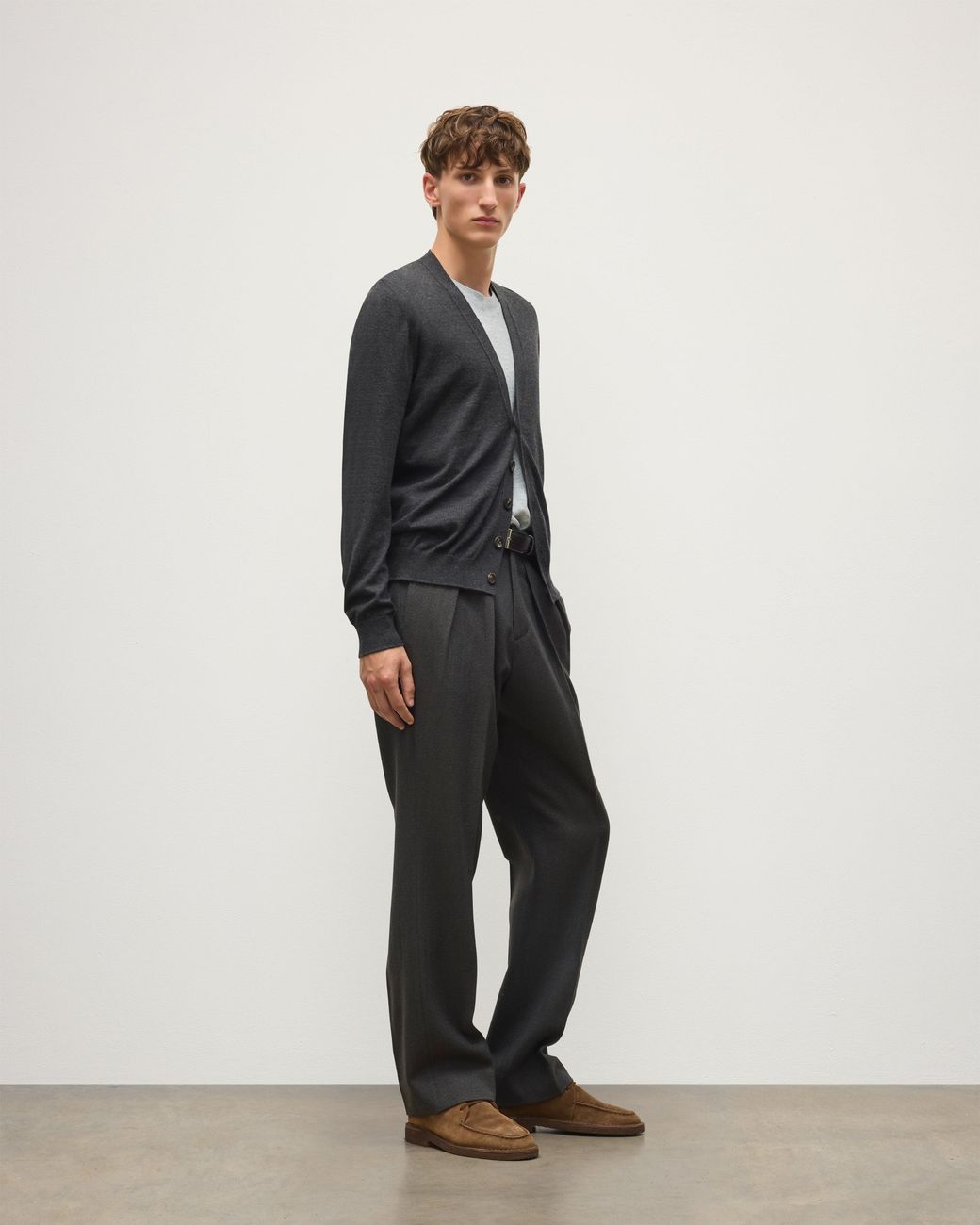 Johnstons Black Forsyth Dark Superfine Cashmere Cardigan for men