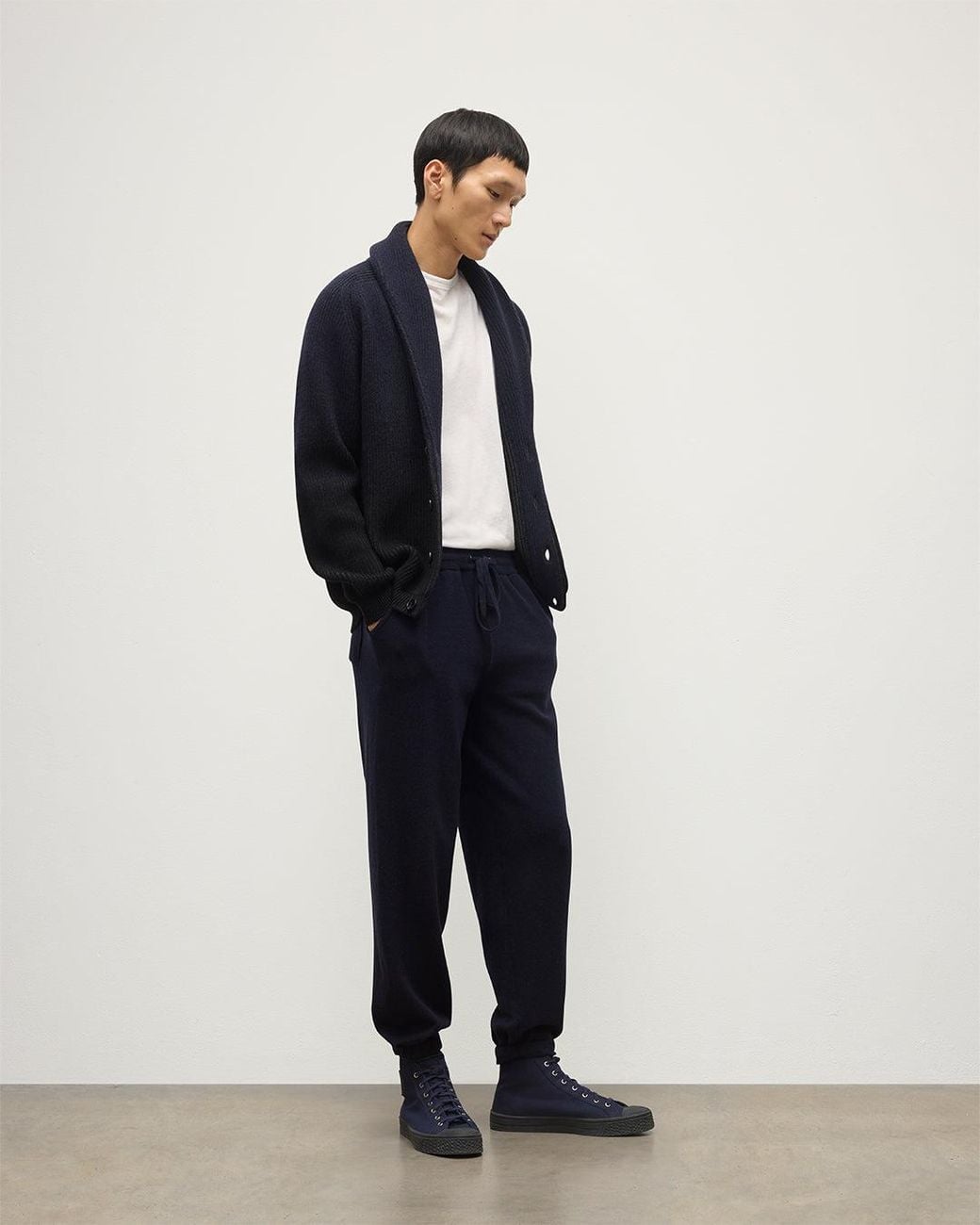 Johnstons Blue Kirk Dark Cashmere Sweatpants for men