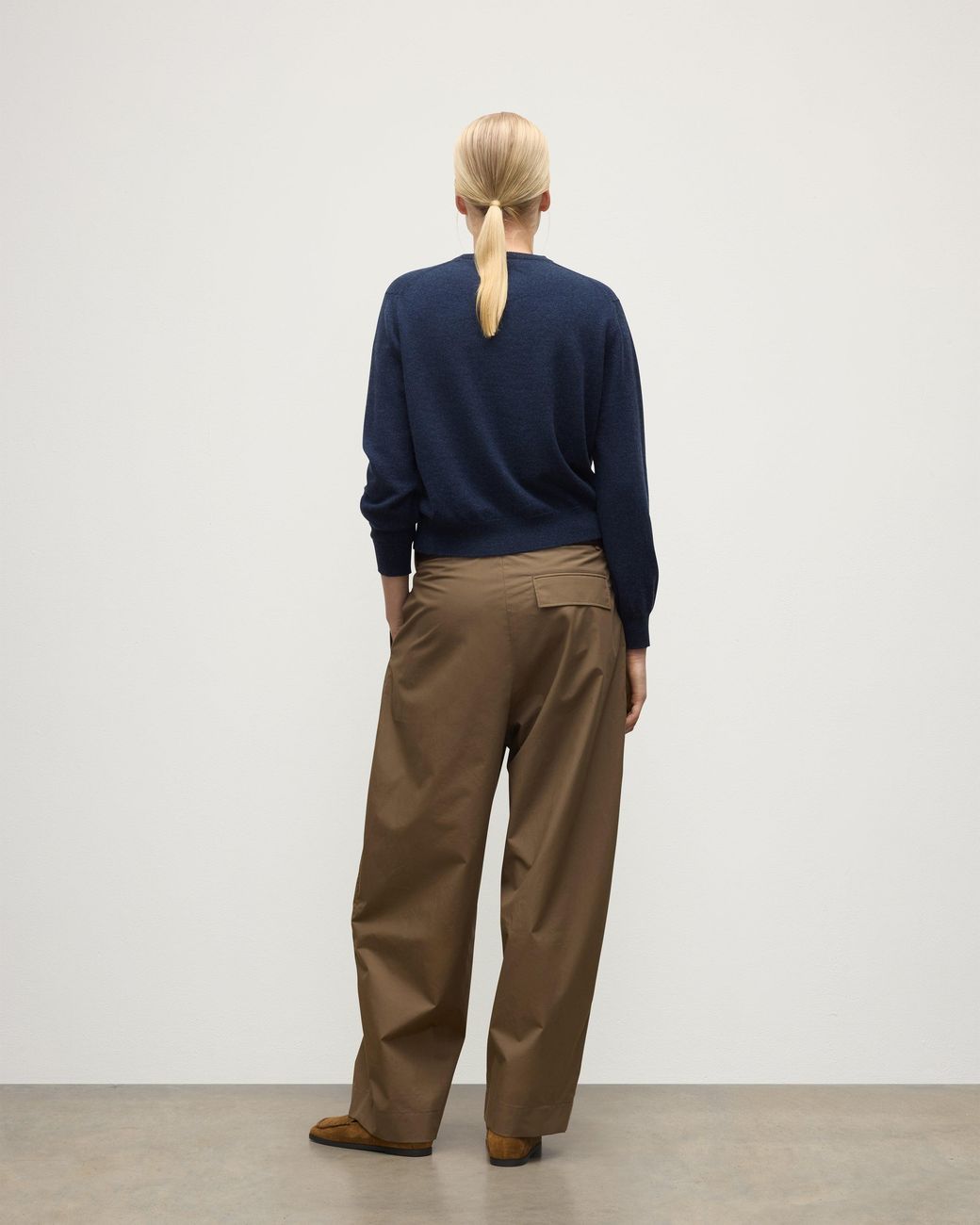 Johnstons Blue Lunan Classic Crew Neck Cashmere Jumper