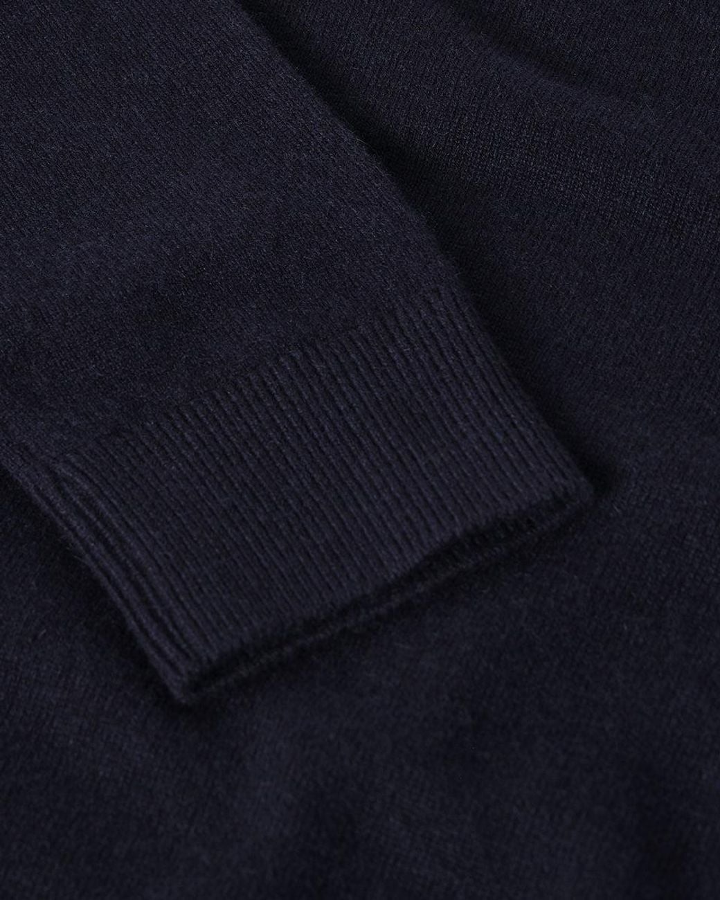 Johnstons Blue Classic Cashmere Dark Round Neck Jumper