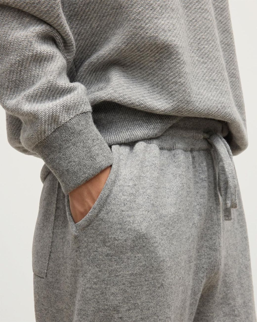 Johnstons Gray Kirk Light Cashmere Sweatpants for men