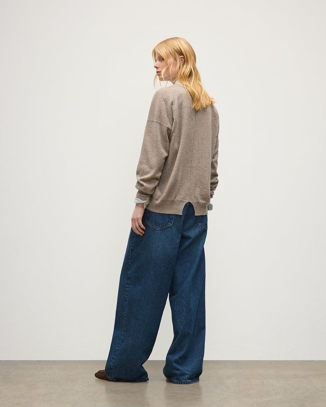 Johnstons Blue Jessie Light Cashmere Cardigan