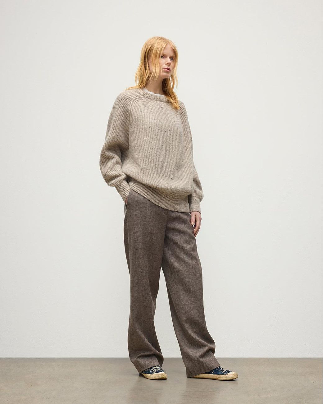 Johnstons Natural Norah Ribbed Donegal Cashmere Jumper