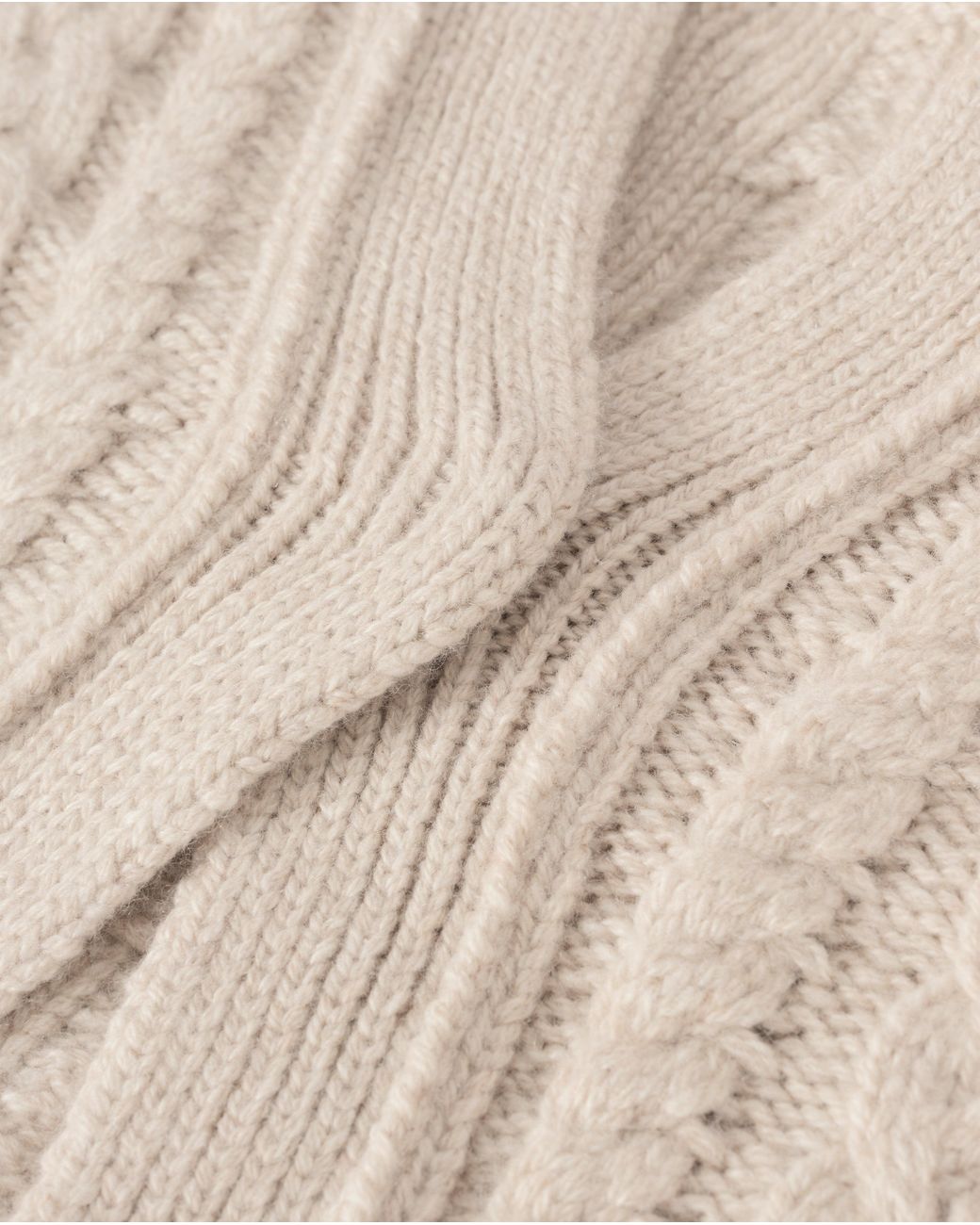Johnstons Natural Mabel Aran Cable Cashmere Cardigan