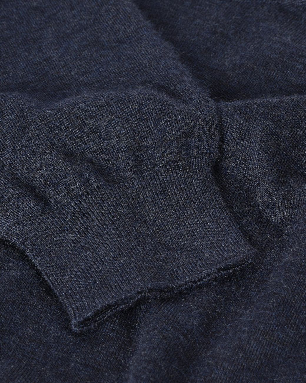 Johnstons Blue Fin Superfine Cashmere Jumper for men