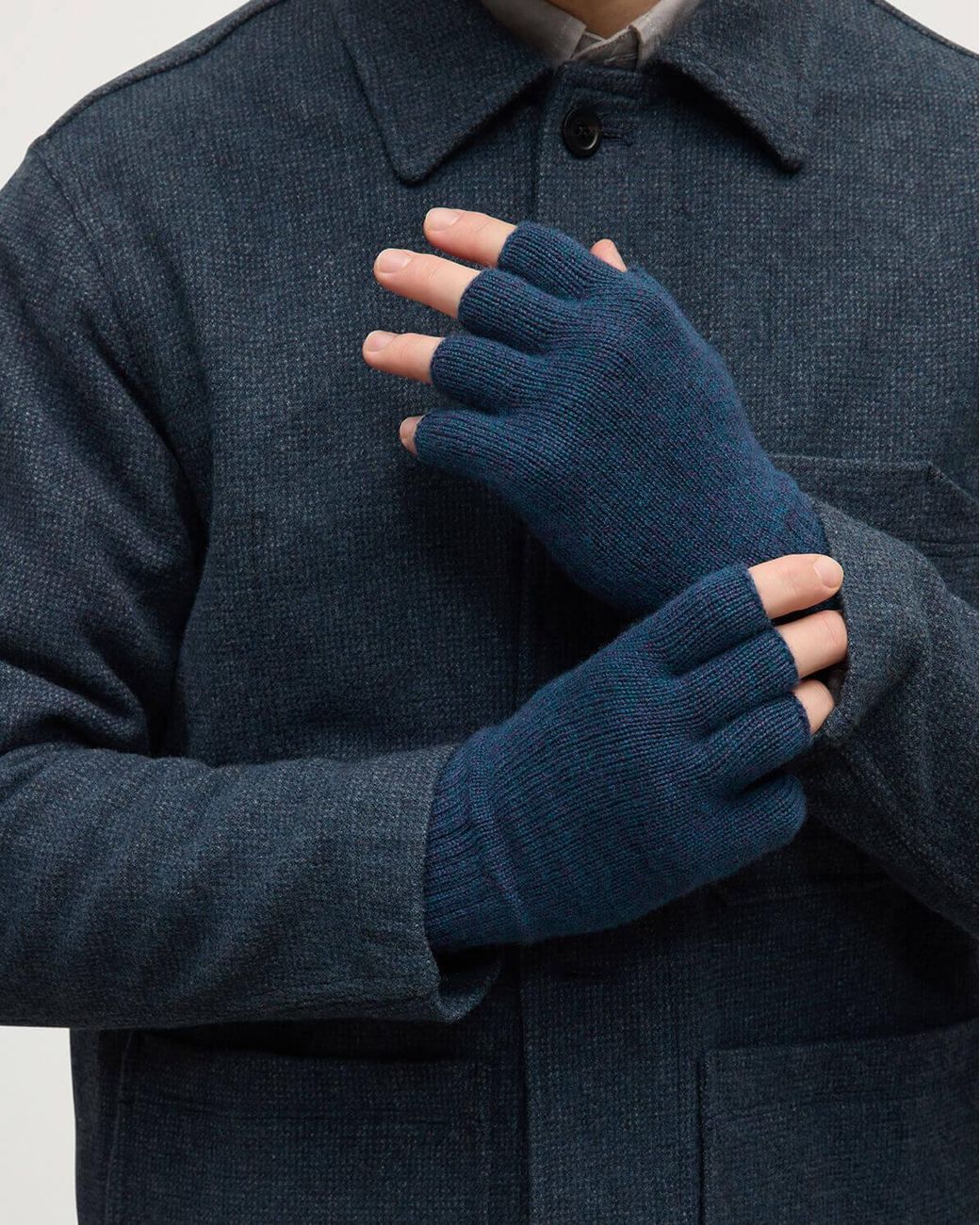 Johnstons Blue Fingerless Cashmere Gloves