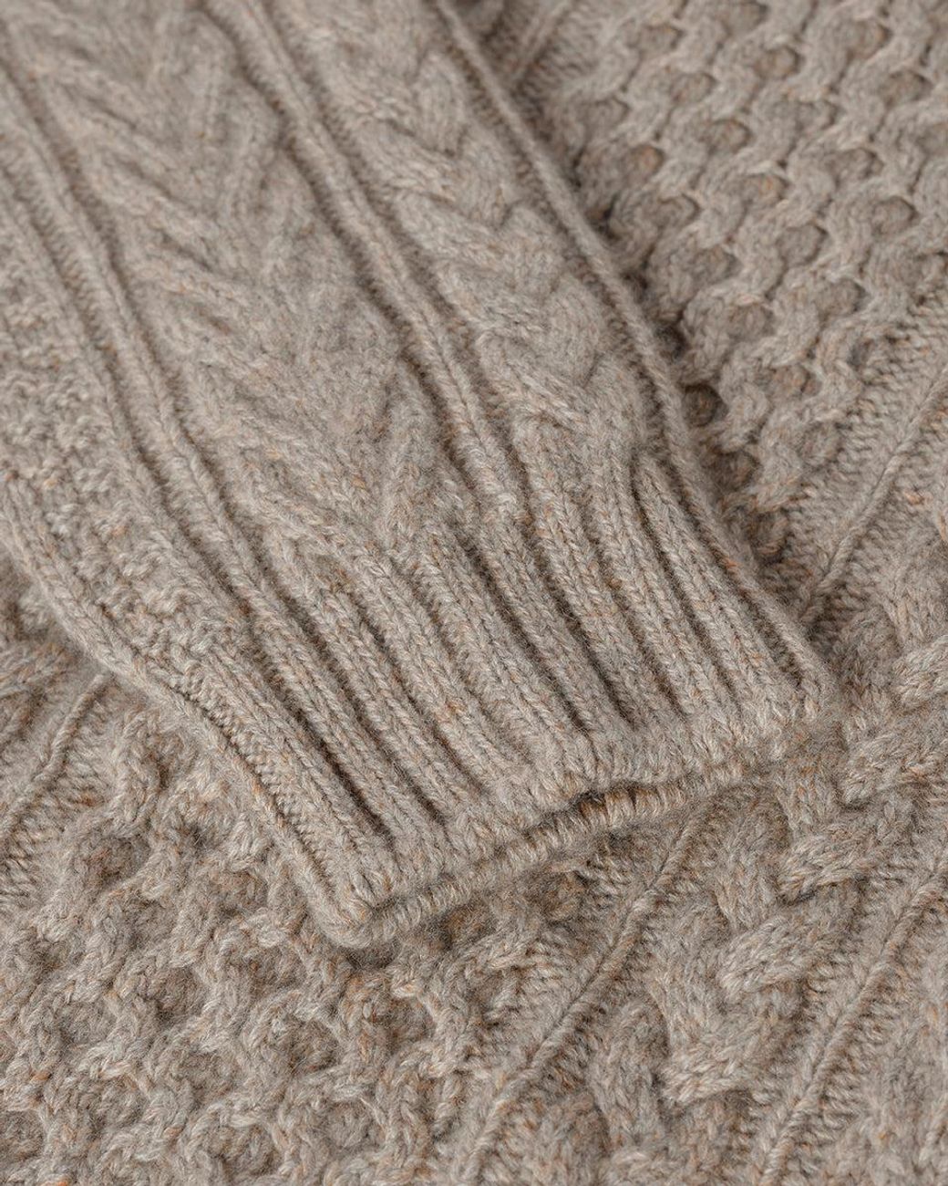 Johnstons Natural Aran Cable Light Cashmere Jumper for men