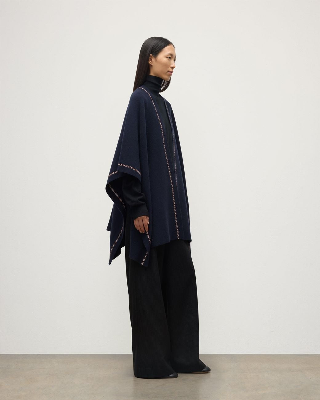 Johnstons Blue Hawk Dark Cashmere Poncho