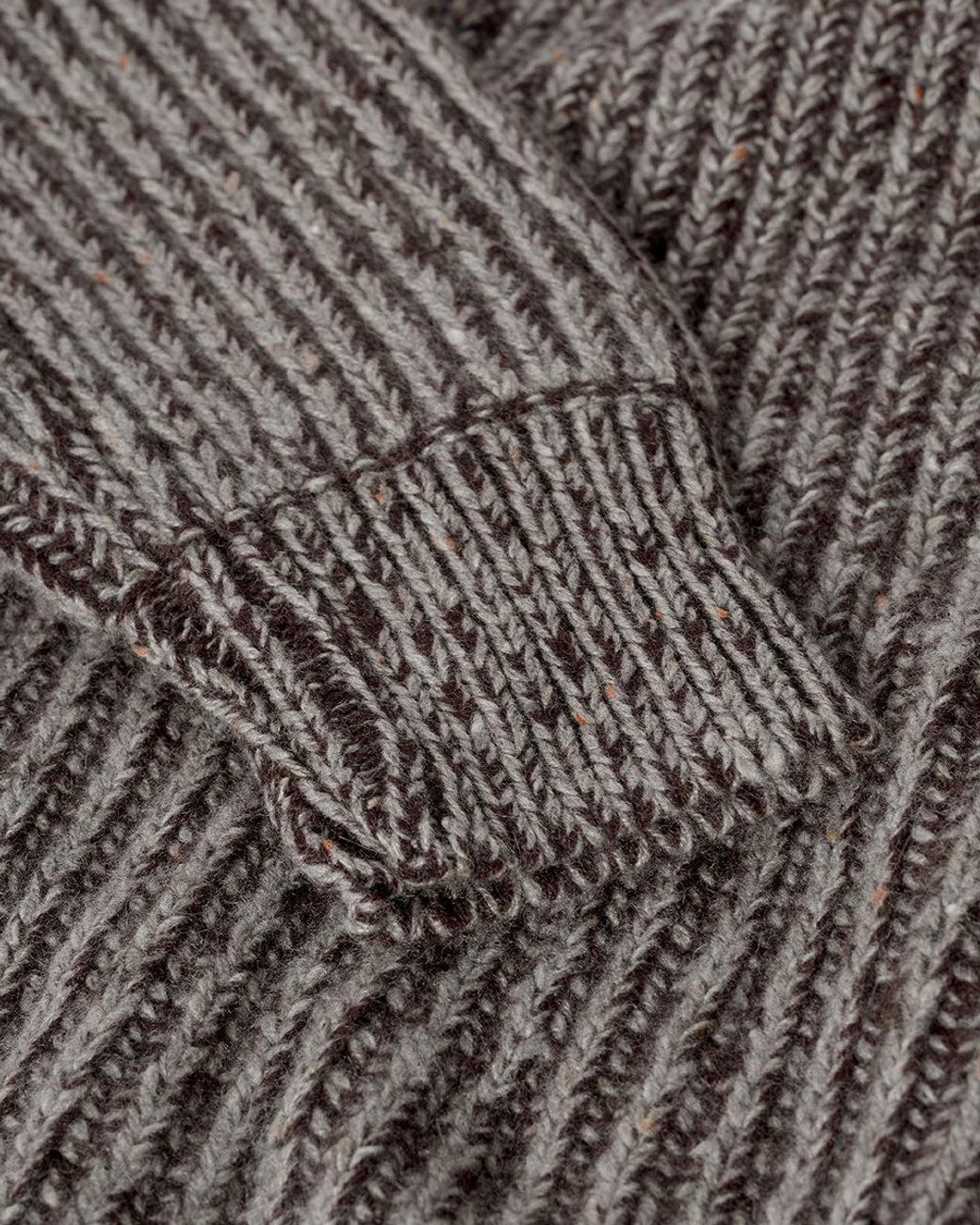 Johnstons Gray Ribbed Donegal Cashmere Jumper for men