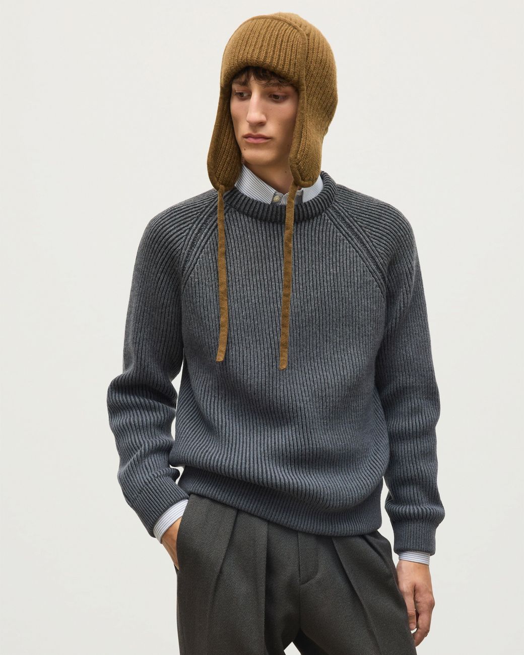 Johnstons Black Pioneer Ombre Cashmere Jumper for men