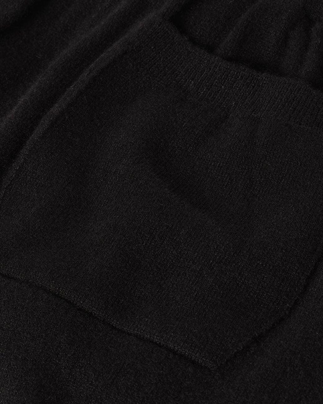 Johnstons Black Kirk Cashmere Sweatpants for men