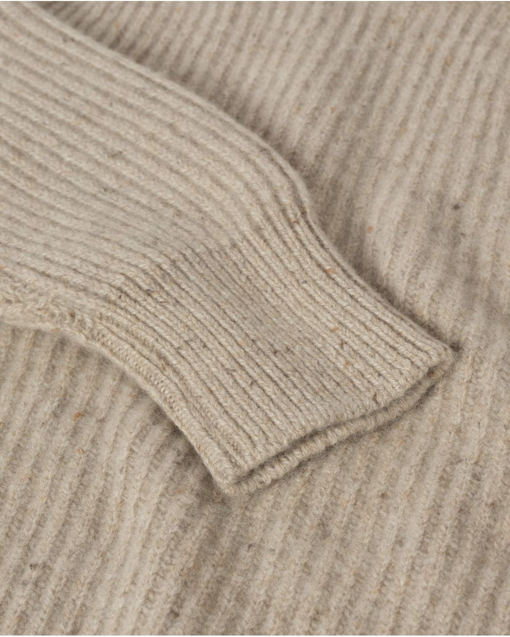 Johnstons Natural Norah Ribbed Donegal Cashmere Jumper