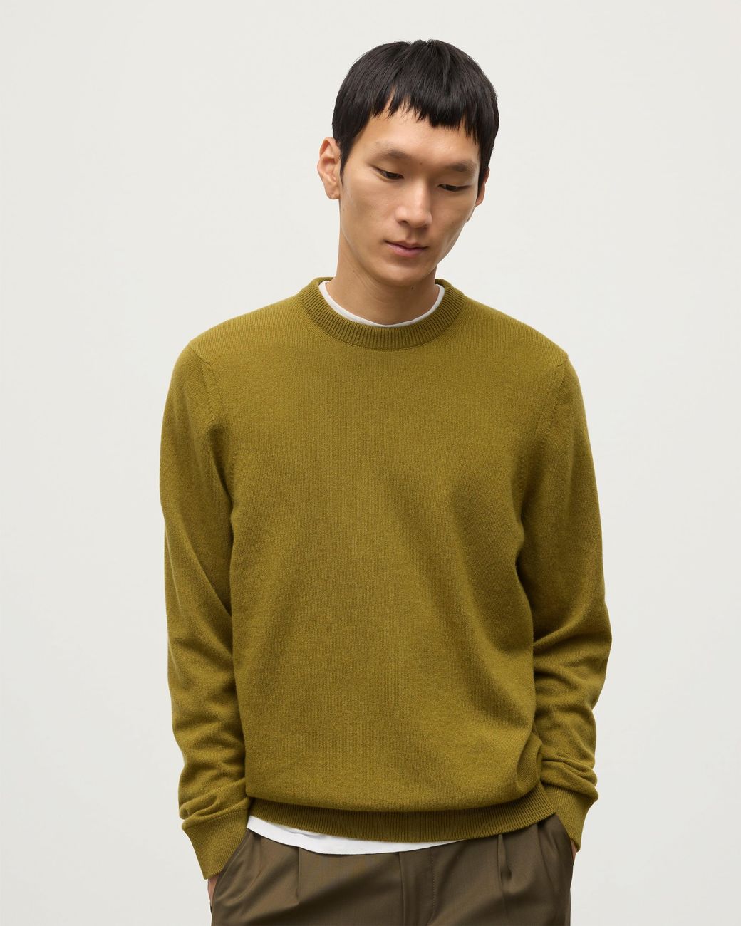 Johnstons Green Rory Classic Cashmere Crew Jumper for men