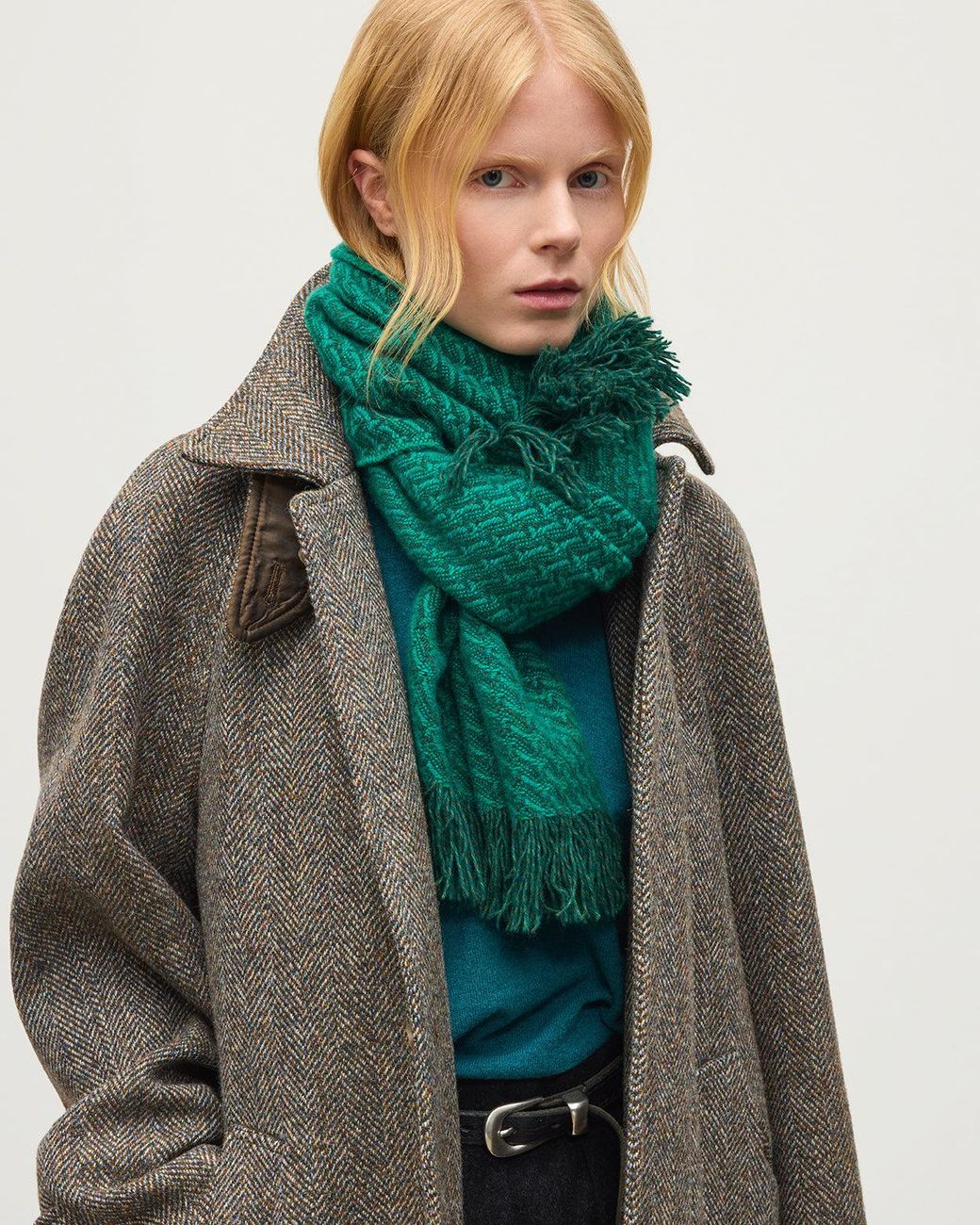 Johnstons Green Iona Cashmere Scarf
