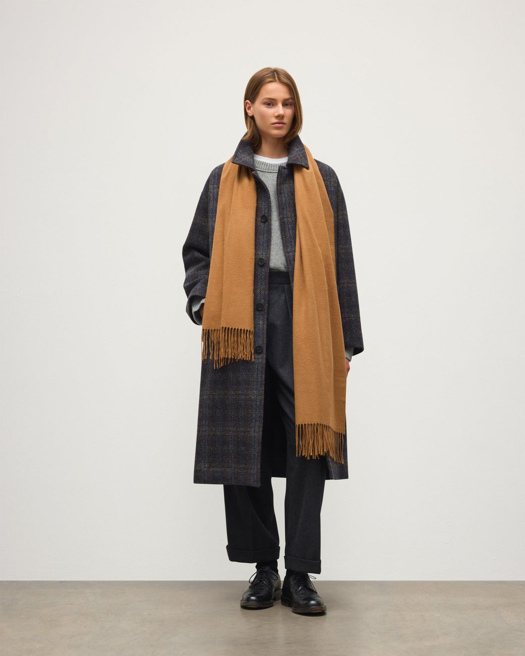 Johnstons Brown Pure Vicuña Stole