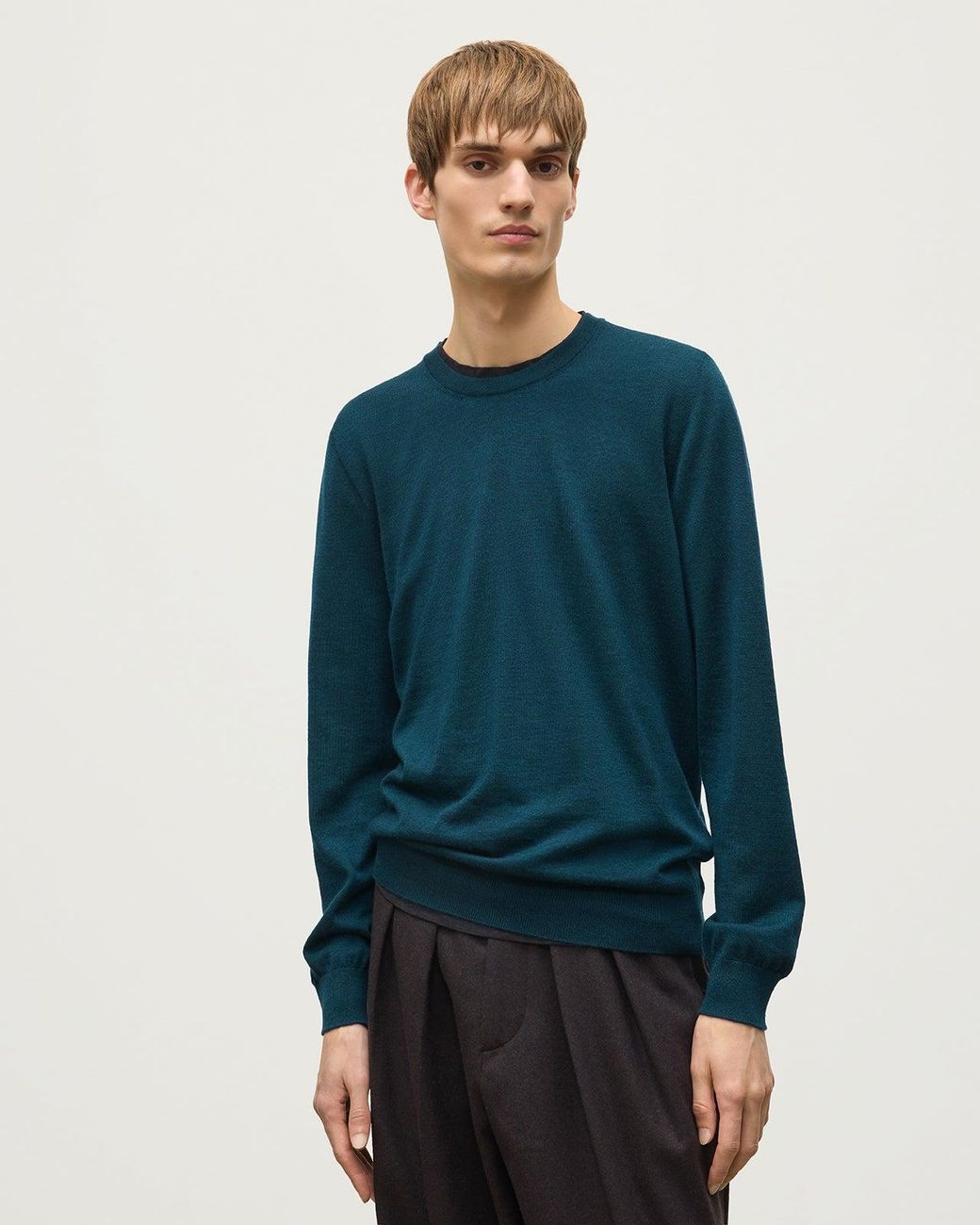 Johnstons Blue Fin Bottle Superfine Cashmere Jumper for men