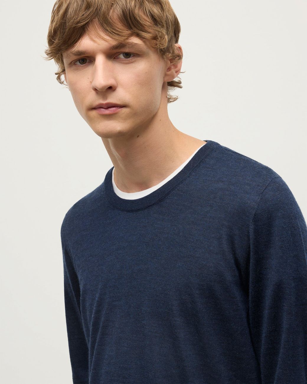 Johnstons Blue Fin Superfine Cashmere Jumper for men