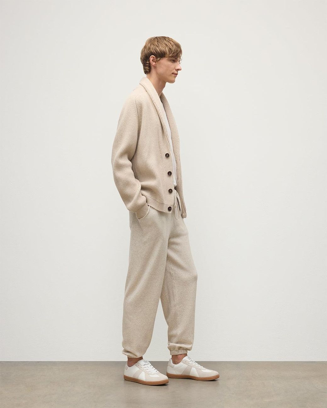 Johnstons White Kirk Natural Cashmere Sweatpants for men