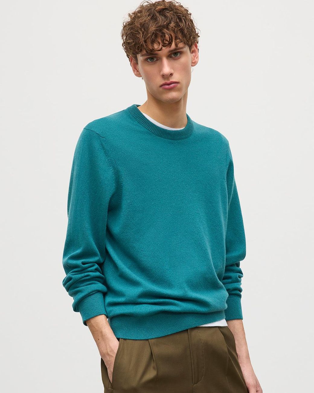 Johnstons Green Rory Classic Cashmere Crew Jumper for men