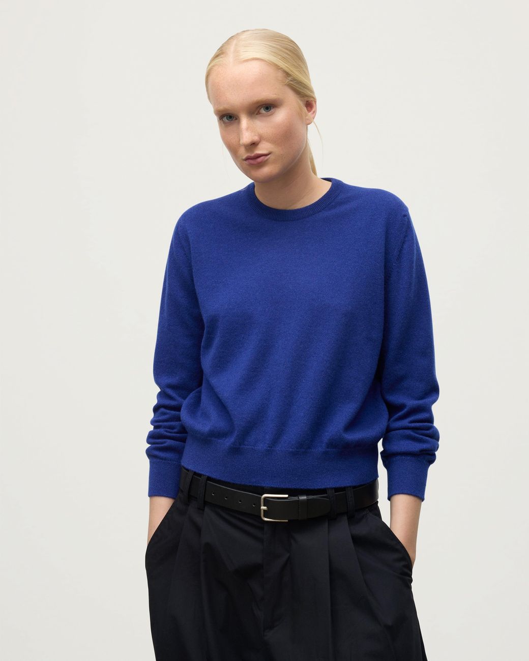 Johnstons Blue Lunan Classic Cashmere Crew Jumper