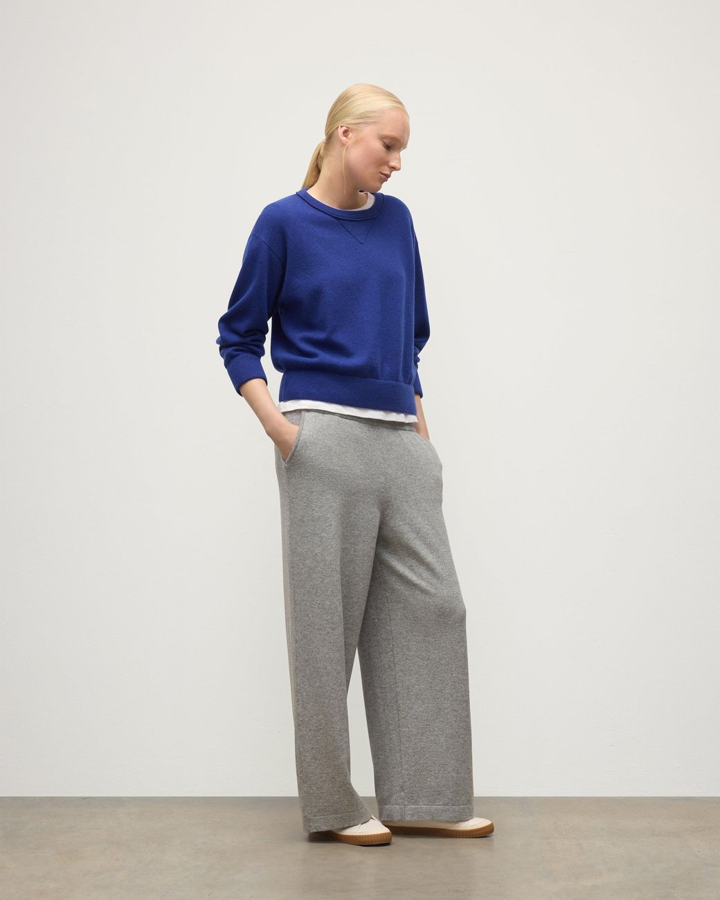 Johnstons Blue Coll Light Cashmere Trouser