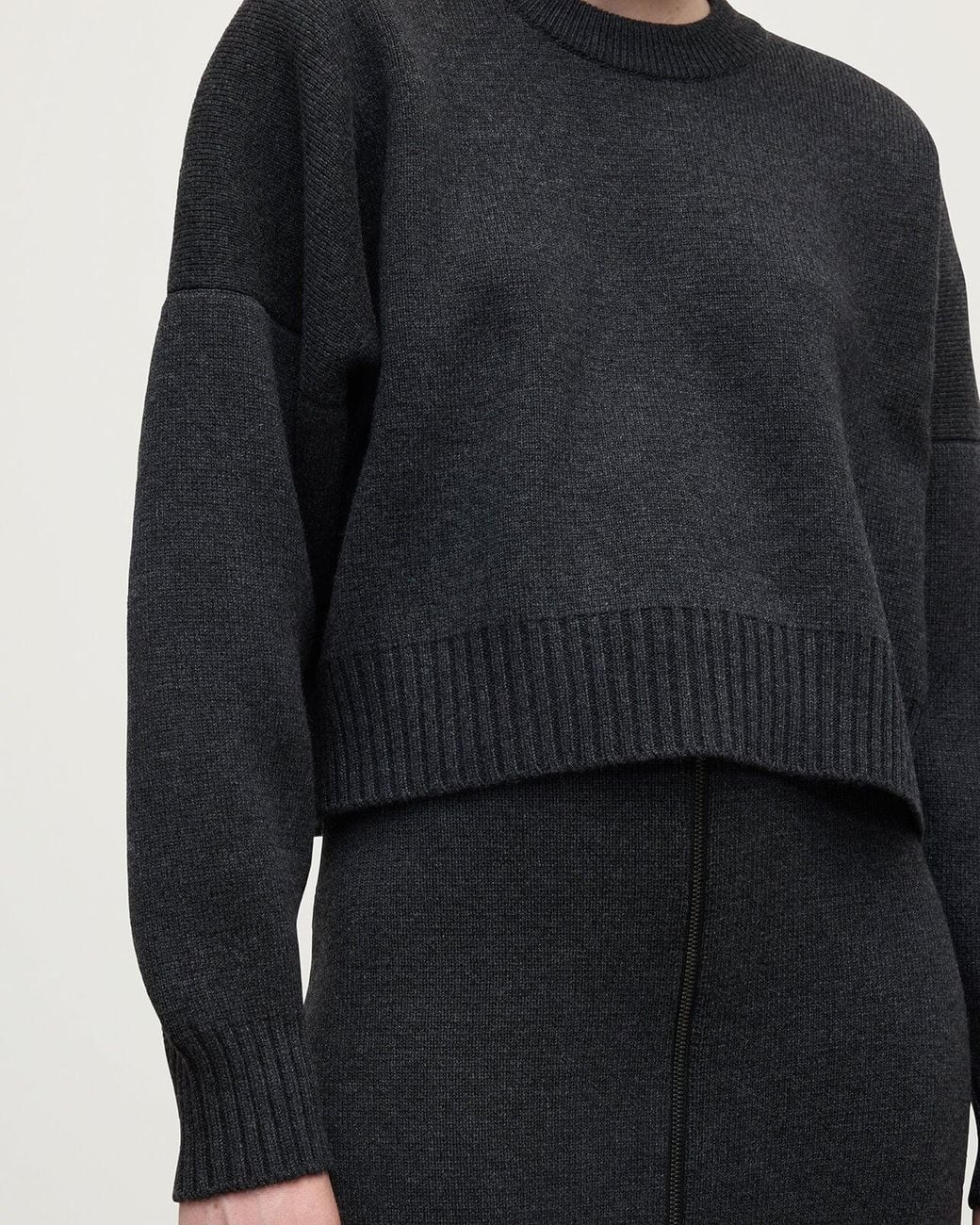 Johnstons Blue Cropped Milano Charcoal Cashmere Jumper