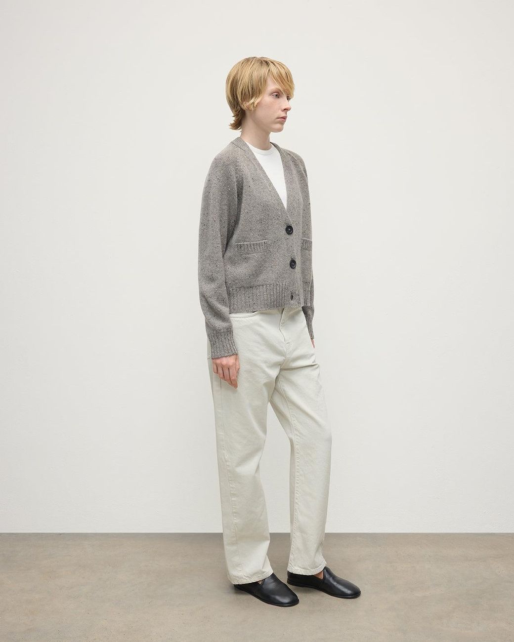 Johnstons White Donegal Cashmere V Neck Cardigan