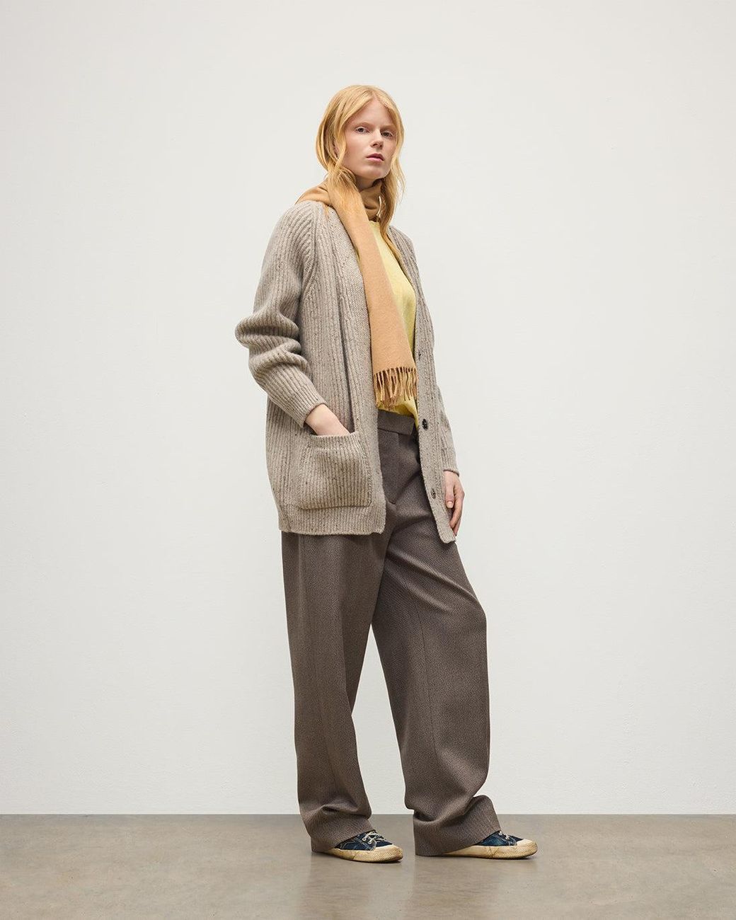 Johnstons Natural Norah Ribbed Donegal Cashmere Cardigan