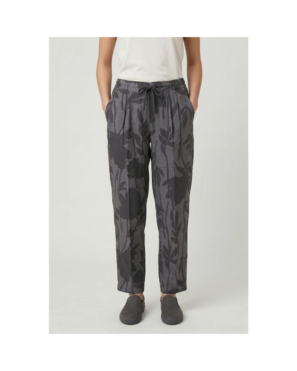 Brunello Cucinelli Gray Linen Relaxed Trousers, Brand Size 48 (Us for men