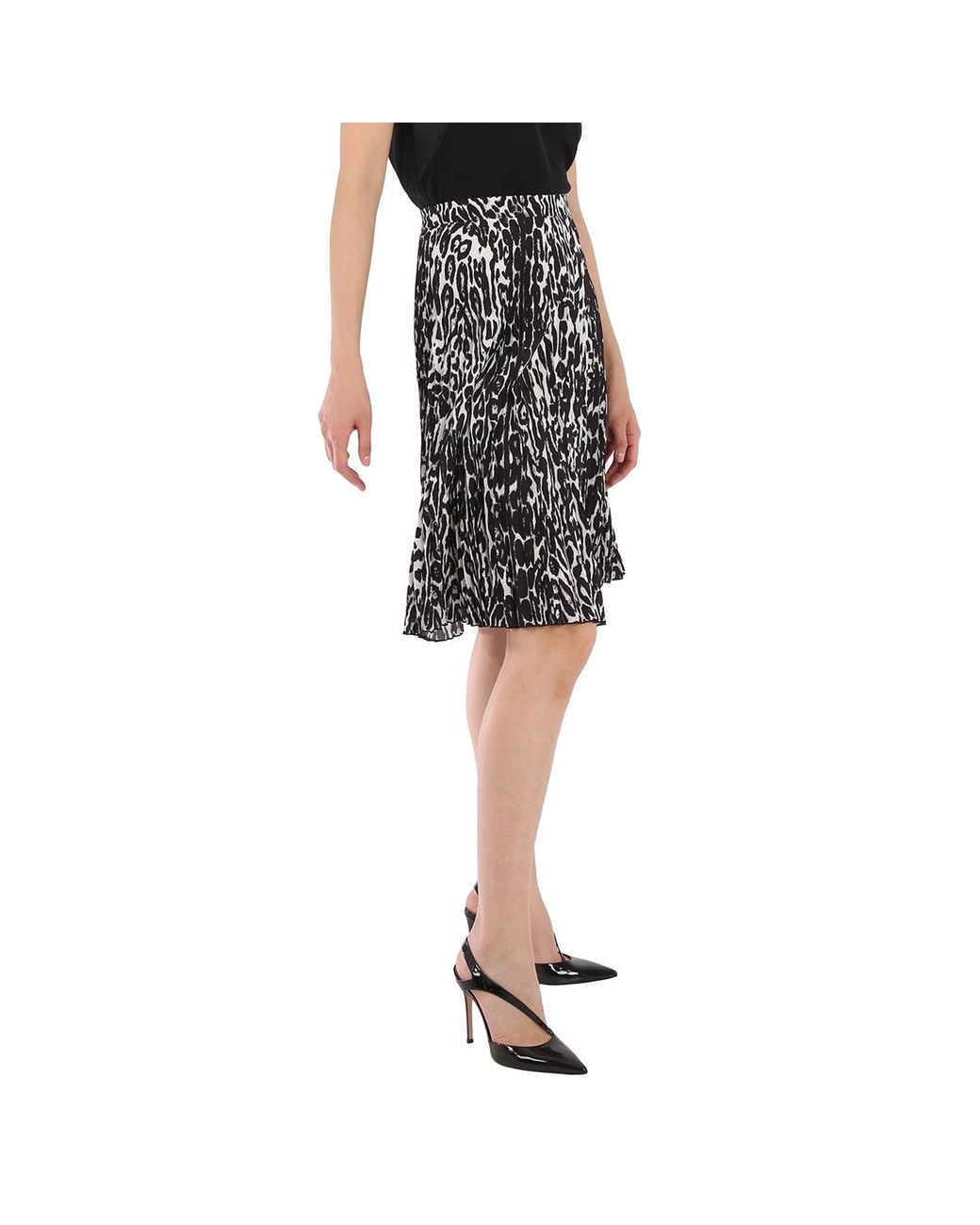 Burberry Black Monochrome Leopard Print Fluid Pleated Skirt, Brand Size 6 (Us