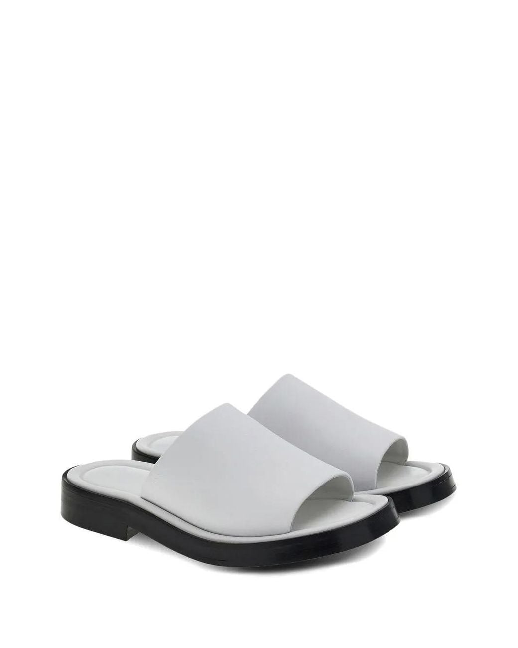 Ferragamo White Giunone Leather Flat Sandals