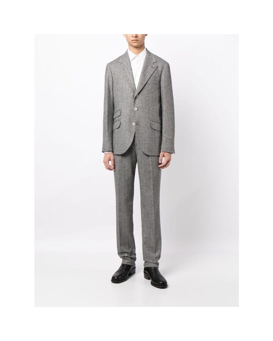 Brunello Cucinelli Gray Medium Herringbone Suit, Brand Size 46 (Us for men