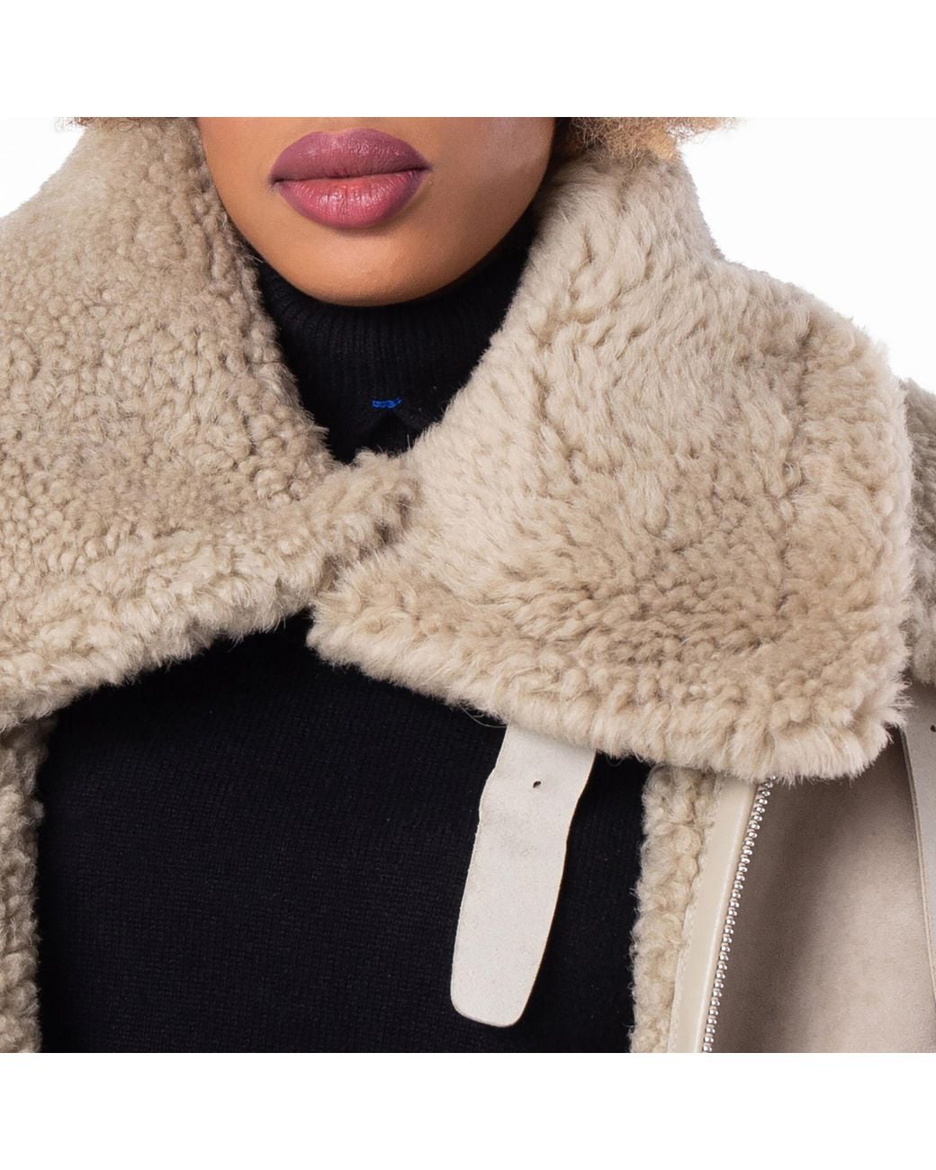 Burberry Natural Shearling Buckled Collar