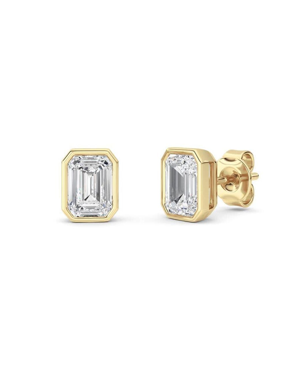 Mure And Co Metallic 2Ctw Emerald Shaped Lab Grown Diamond (F/Vs) Stud Earrings for men