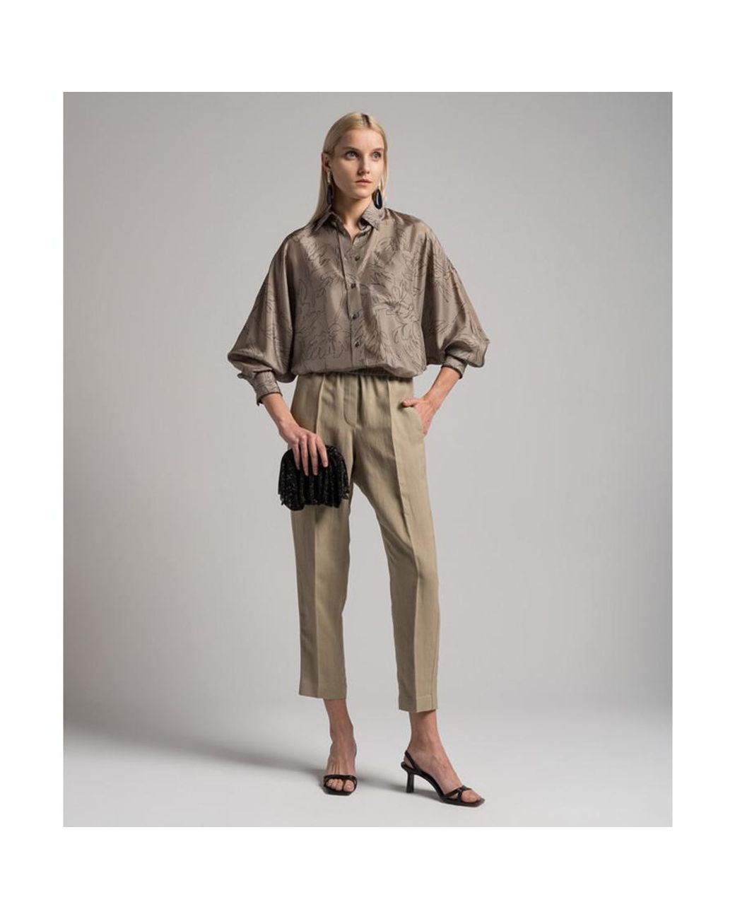 Brunello Cucinelli Brown Light Relaxed Trousers, Brand Size 44 (Us for men