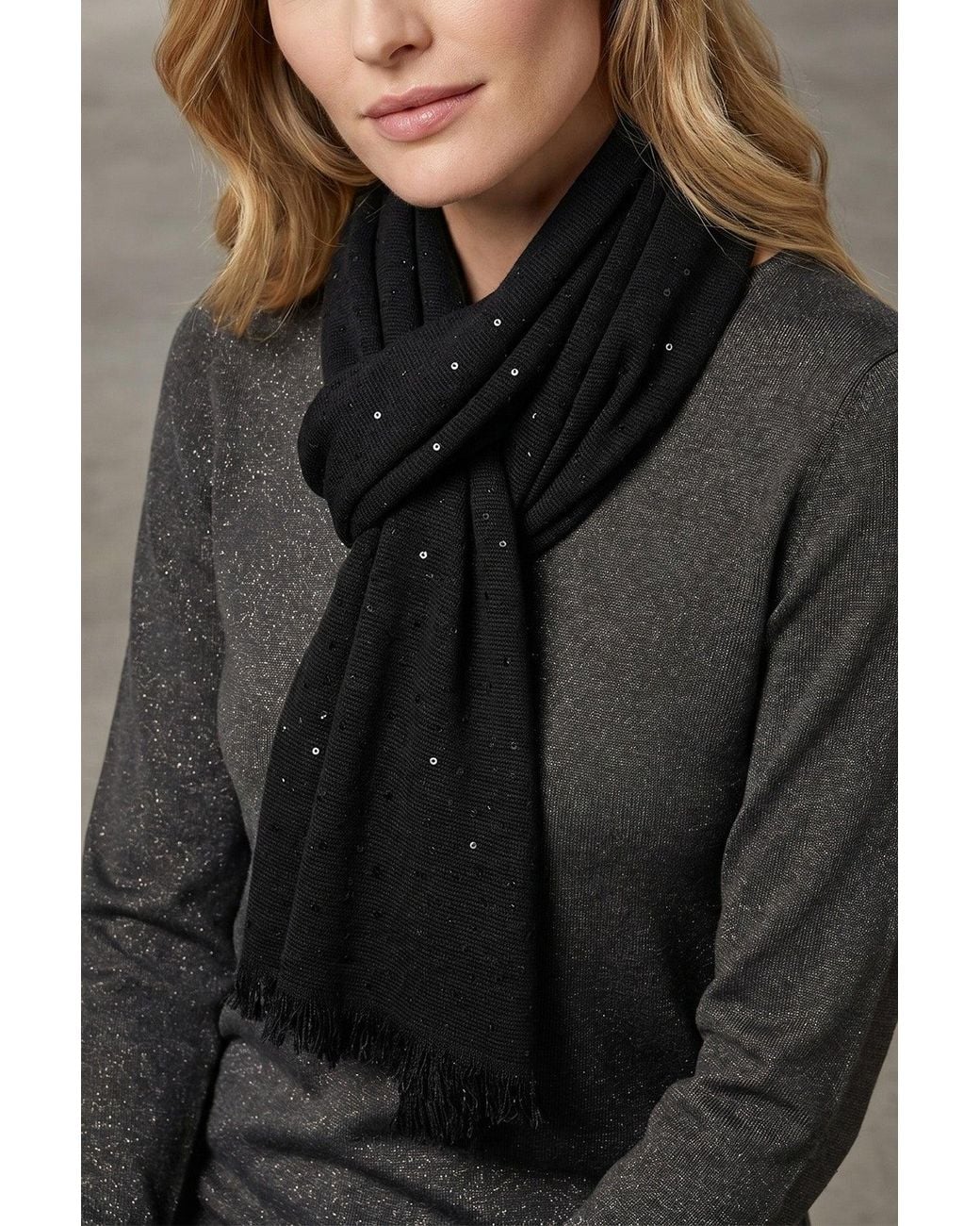 Brunello Cucinelli Black Scarf With Sequins And Fringes
