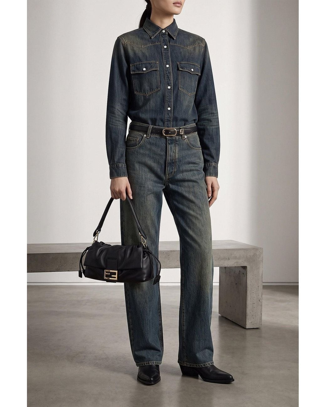 Fendi Black Thin Belt With-Tone Oval Buckle