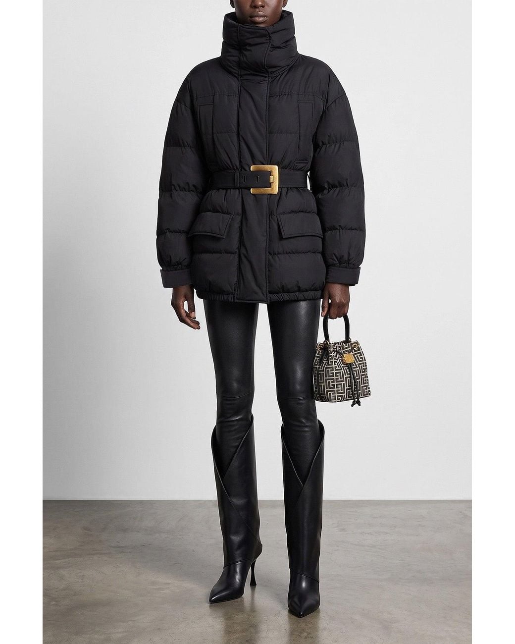 Secchiello 'Pulse' Mini di Balmain in Black