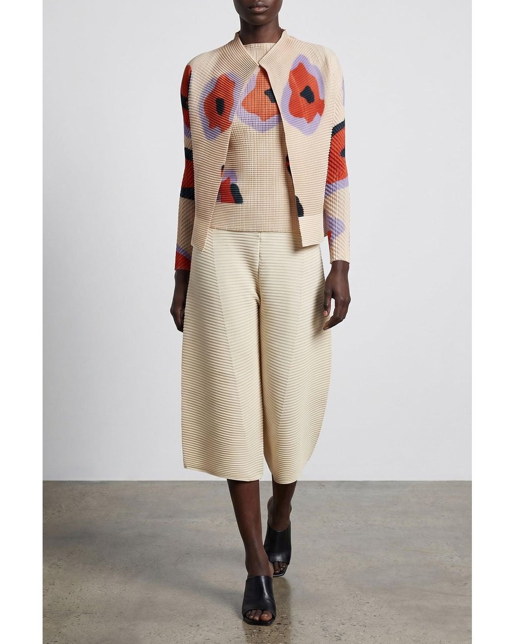 Issey Miyake Natural 'Corrugated Knit' Trousers