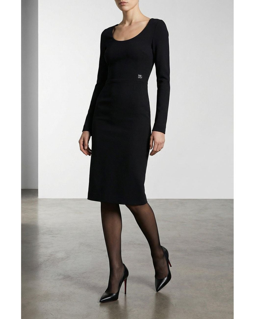 Dolce & Gabbana Black Midi Dress With Logo Plaque