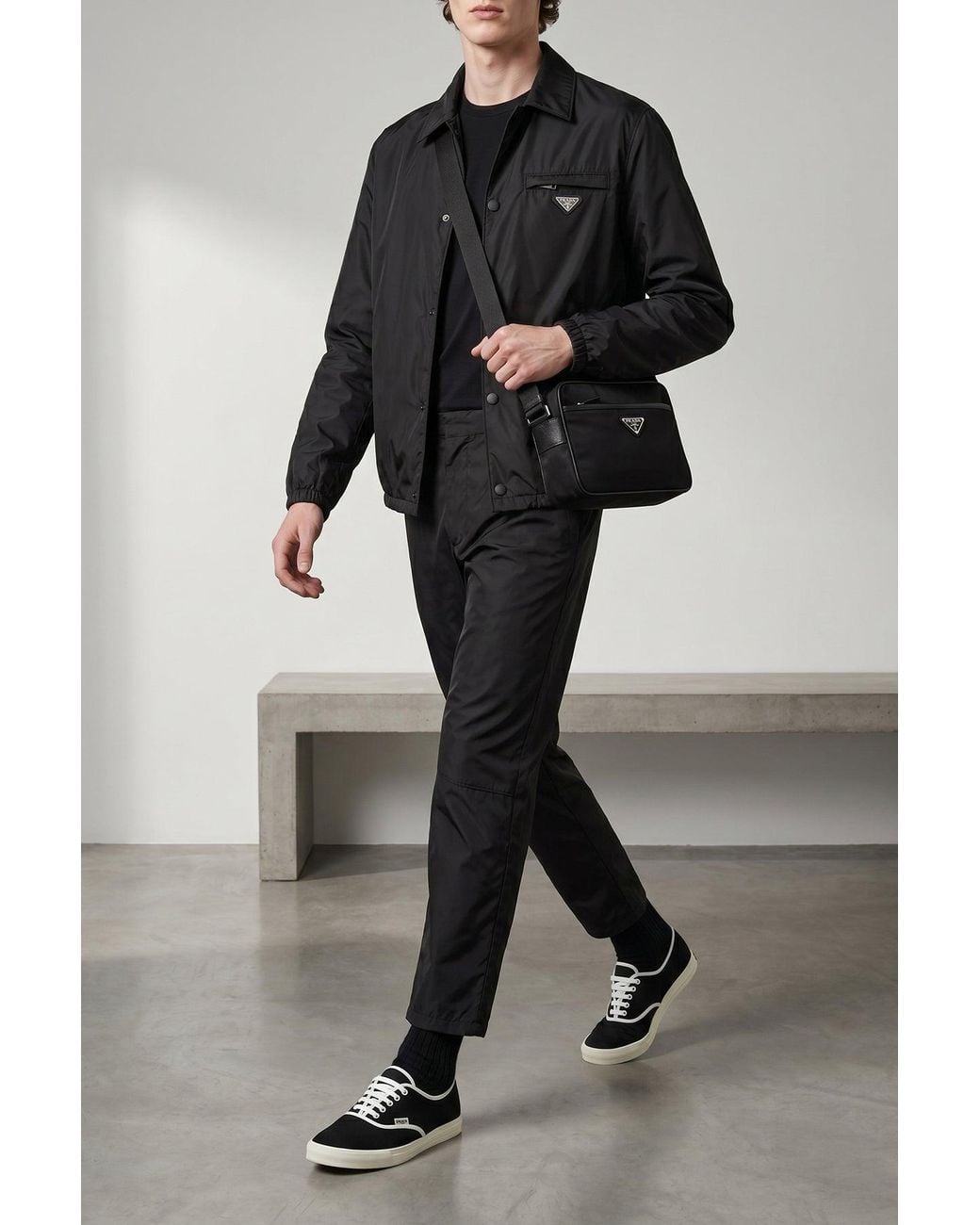 Prada Black Low-Top Sneaker With Contrast Piping for men