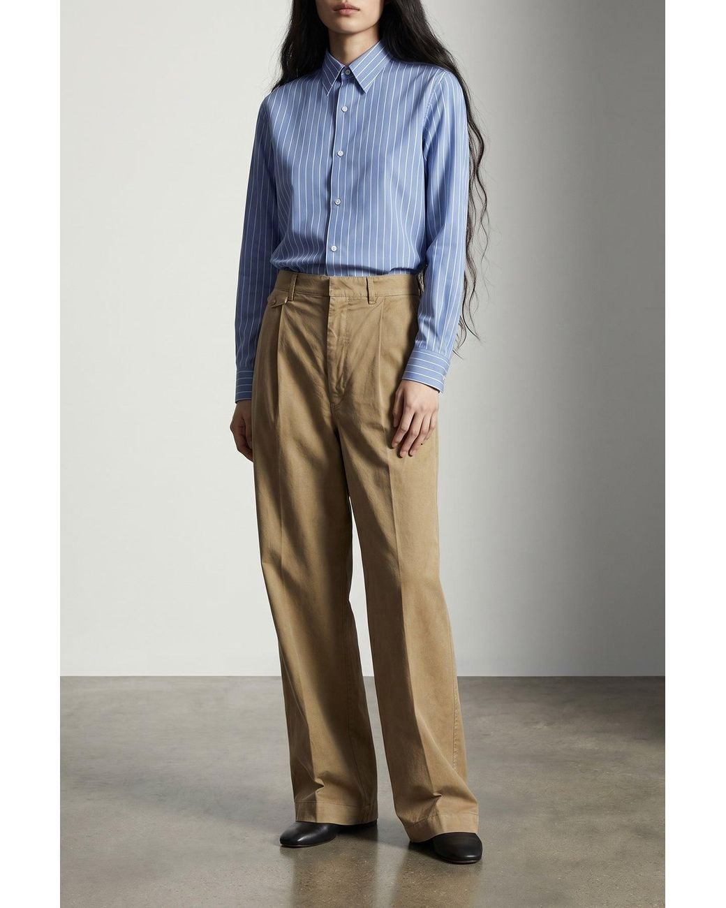 Auralee Natural Trousers With Front Pleat
