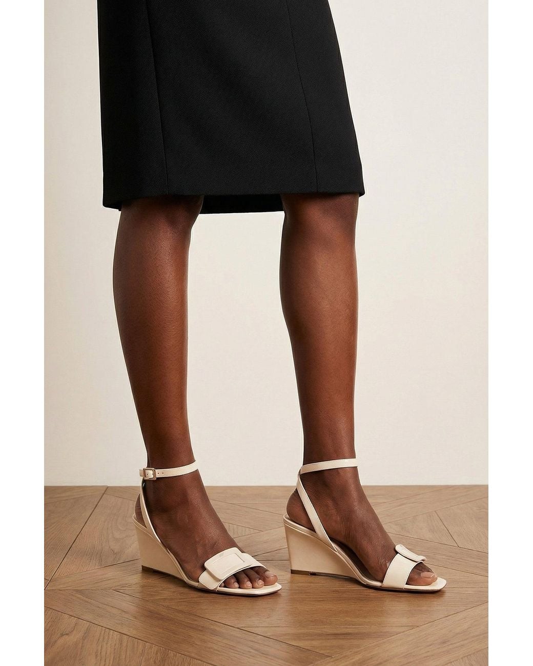 Roger Vivier Natural Wedge Sandal With Lacquered Buckle