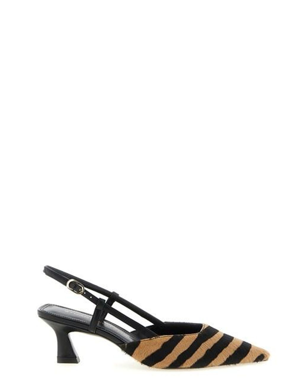 Slingback di Stuart Weitzman in Black