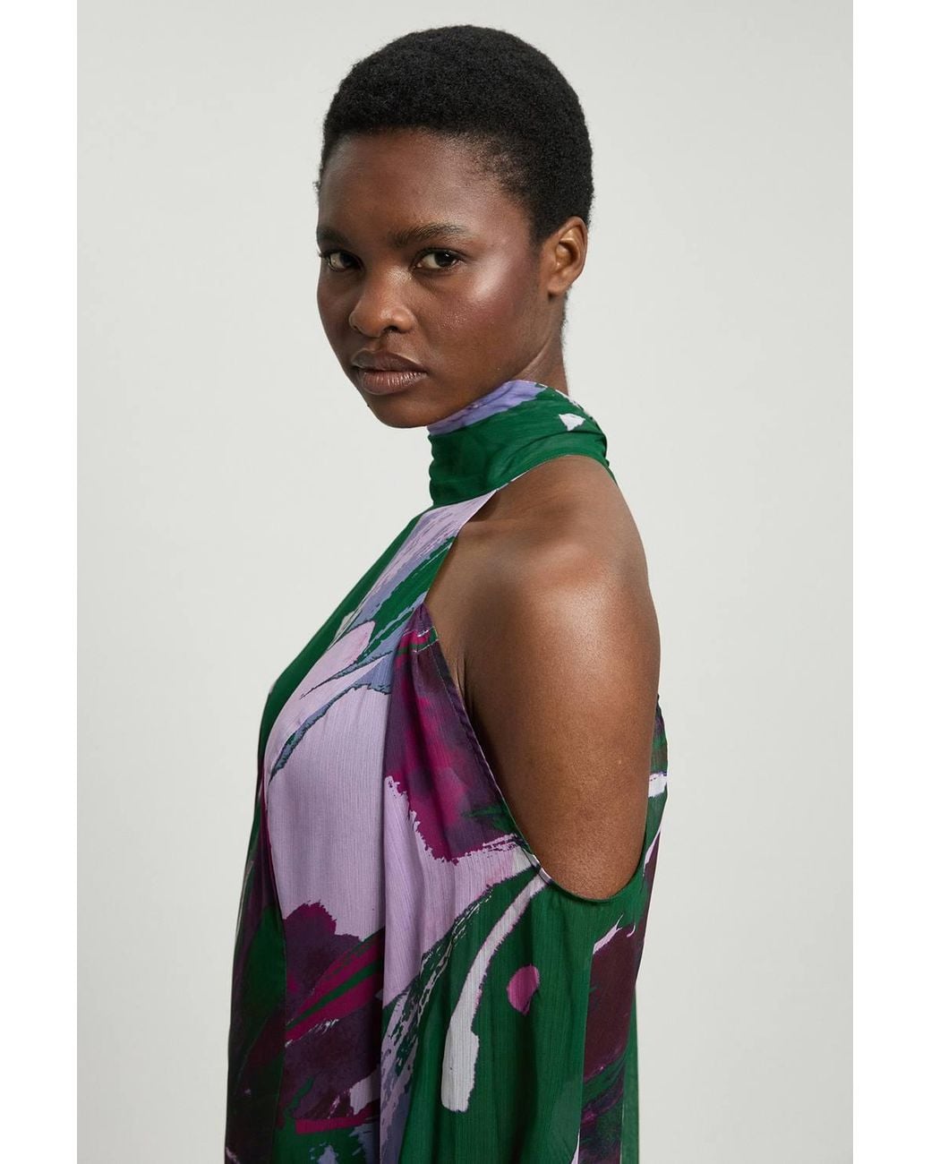 Karen Millen Green Petite Photographic Floral Crinkle Georgette High Neck Cold Shoulder Woven Maxi Dress