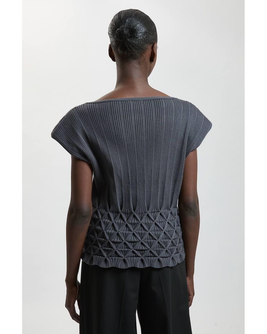 Karen Millen Blue Ribbed Knit Power Shoulder Top With Manipulated Stitch Detail