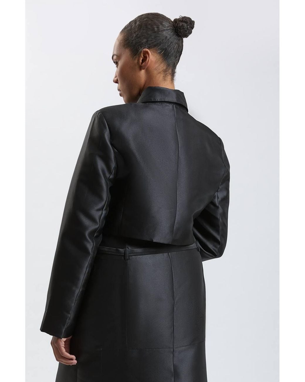 Karen Millen Black Plus Size Forever Satin Twill Cropped Wrap Tailored Jacket