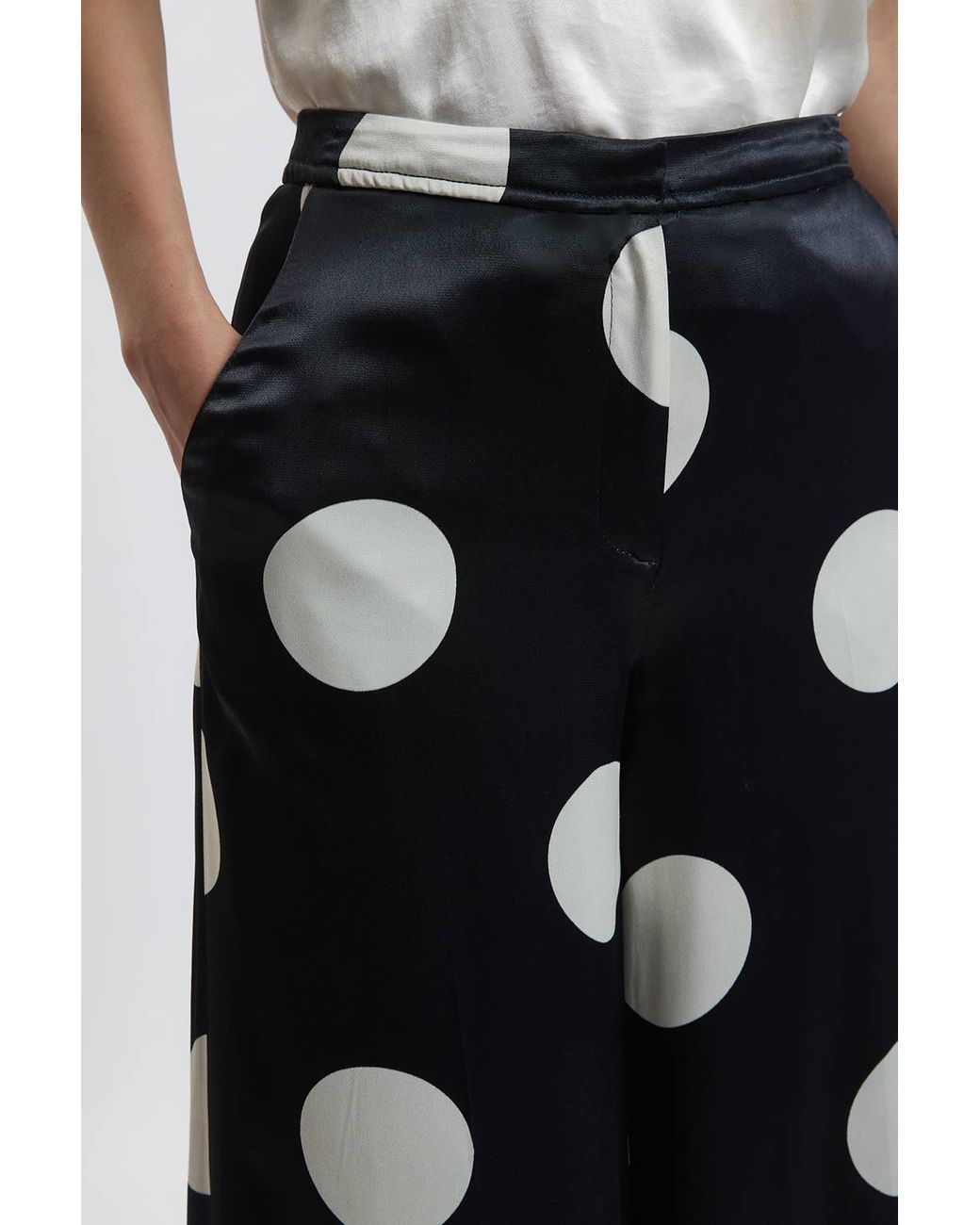 Karen Millen White Petite Tailored Satin Printed Polka Dot Trouser