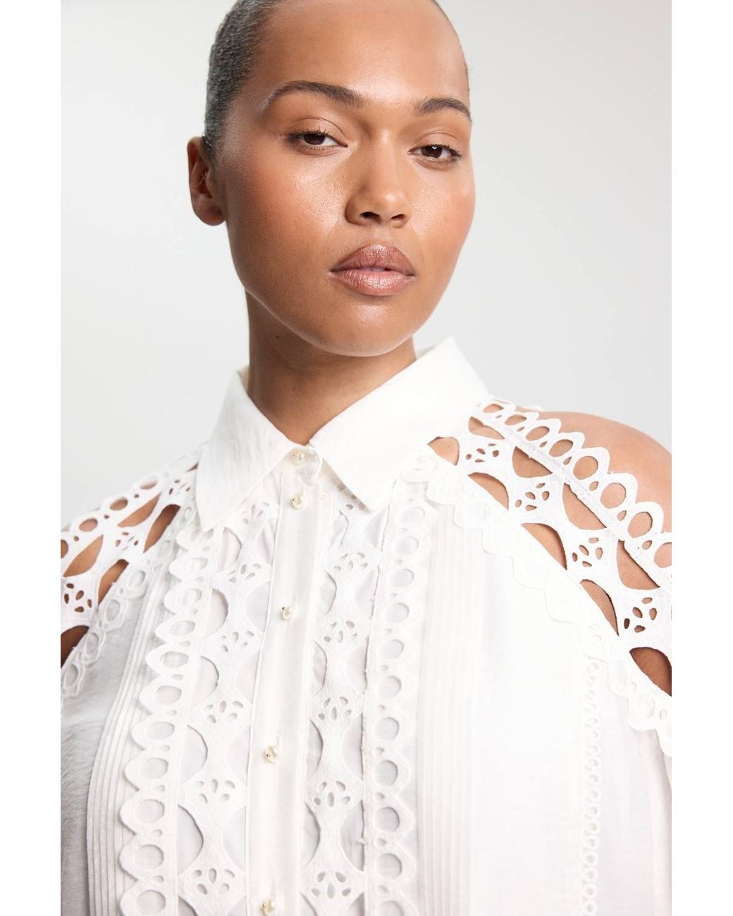 Karen Millen White Plus Size Tape Detail Cold Shoulder Woven Blouse