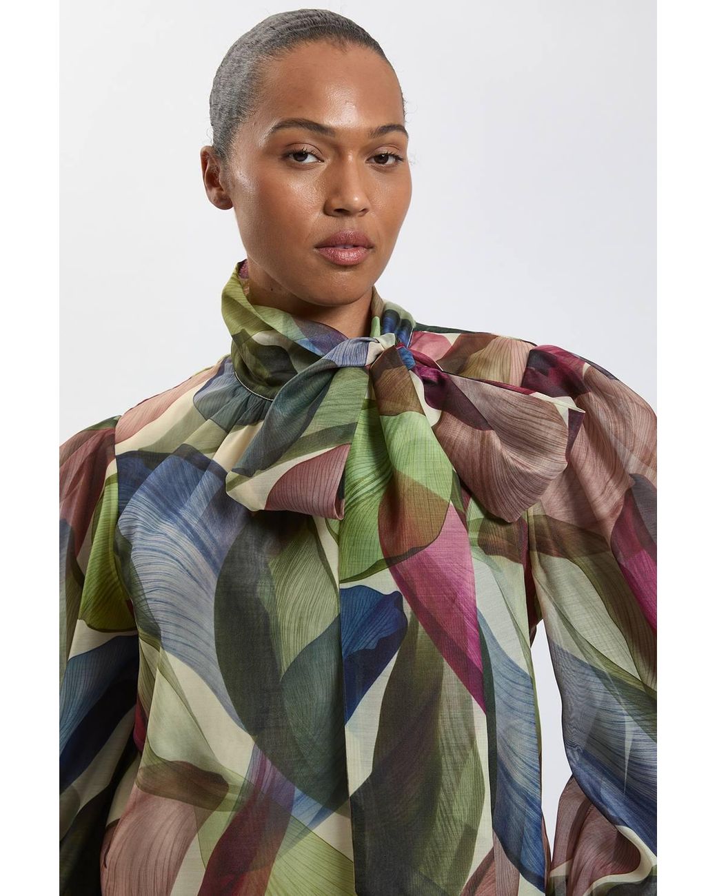 Karen Millen Multicolor Plus Size Petal Print Organza Pussybow Blouse